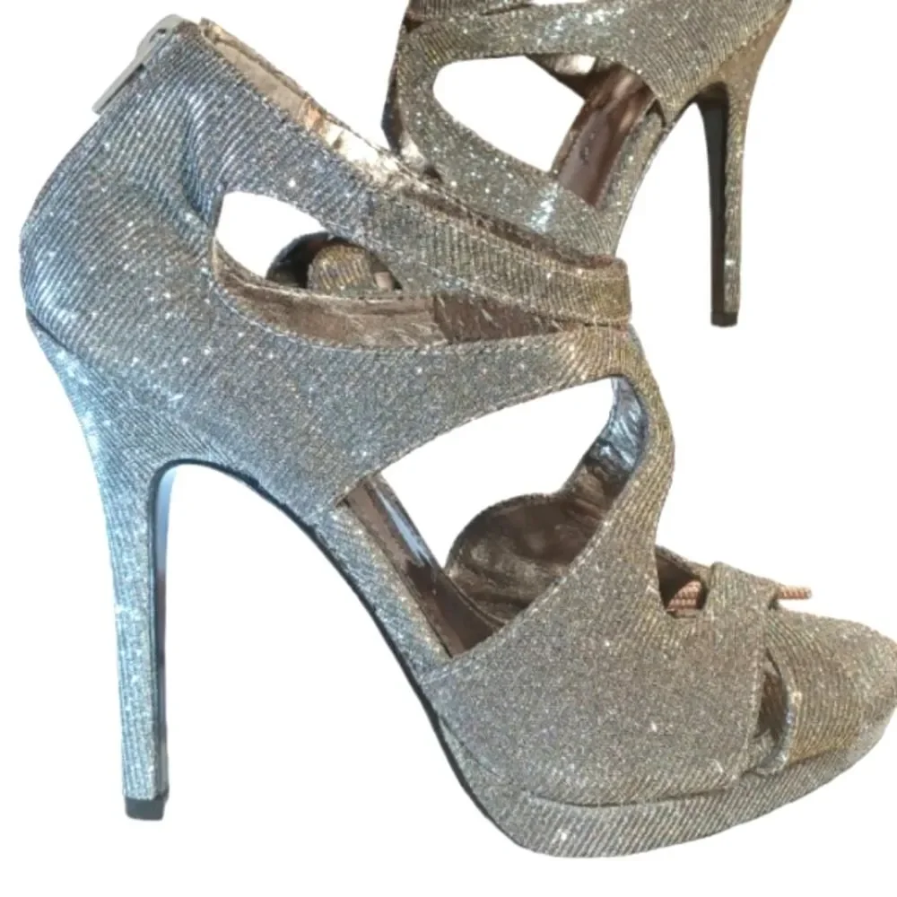 Nina Solid Silver Glitter Sequin Metallic Peep-toe 4